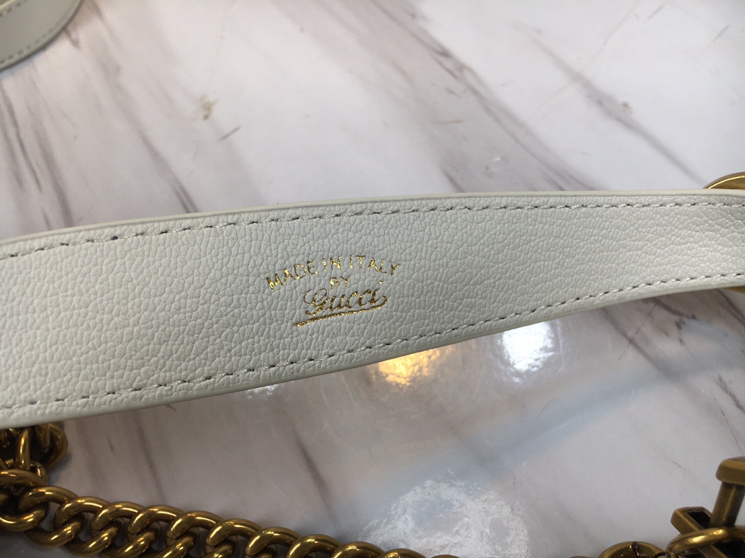 Gucci Hobo Bags